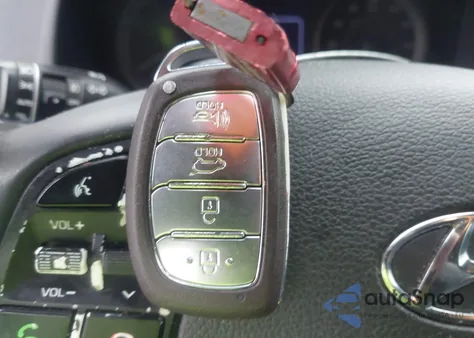 2018 Hyundai Tucson Sport z USA, uszkodzony, nr VIN KM8J33AL2JU739141